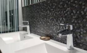 Rénovation de la salle de bain à Saint-Martin-Boulogne : le meuble double vasque