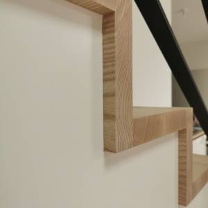 design escalier et meuble intégré Sarzeau architecte