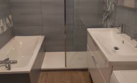 Travaux de rénovation de salle de bain - nouvelle salle de bain rénovée - Bourg-en-Bresse 01