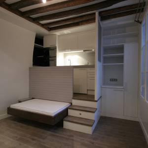 Rénovation complète d'un studio de 17m² à Paris - Lit encastré