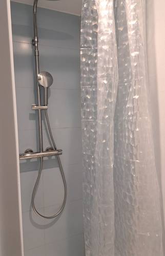 Levallois_92300_centre-remise-en-forme_06_douche-italienne