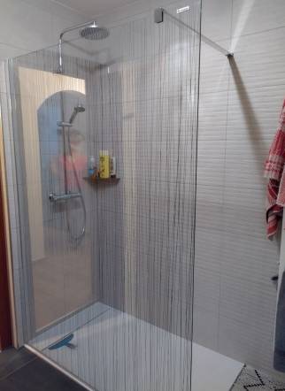 Salle de bain, paroi de verre à Riedisheim