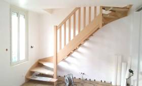 Pose escalier Double quart tournant