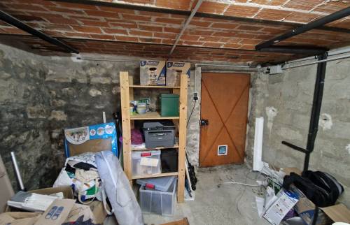 porte sous-sol avant travaux