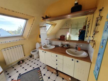 Salle de bain à rénover à Bruz 