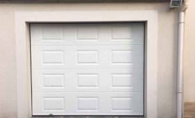 Nouvelle porte de garage motorisée - Nantes 44