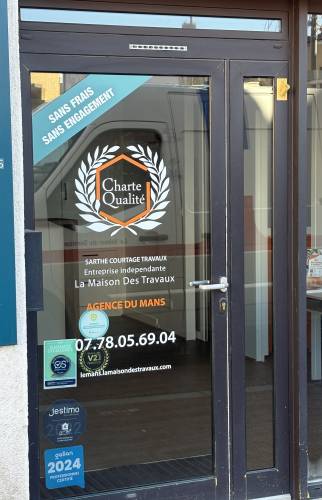Transformation complète d’un local pour l’ouverture de notre agence – La Maison Des Travaux du Mans