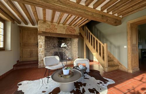 Poutres, solives, escalier rénovés