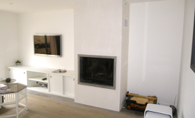 Installation d'une cheminée contemporaine