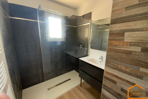 pose d'une salle de bains