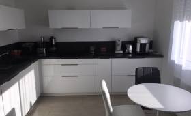 Nouvelle cuisine avec ses lignes épurées - Nantes 44