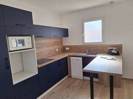  Transformation de garage en espace habitable avec cuisine équipée - Pornic 44