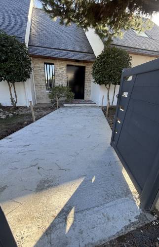 Rénovation d’allées à proximité de Sautron et Vigneux-de-Bretagne : une entrée repensée et un accès garage facilité 5