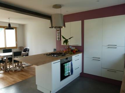 Rénovation de cuisine avec ouverture de cuisine sur le salon - Morzine 74110