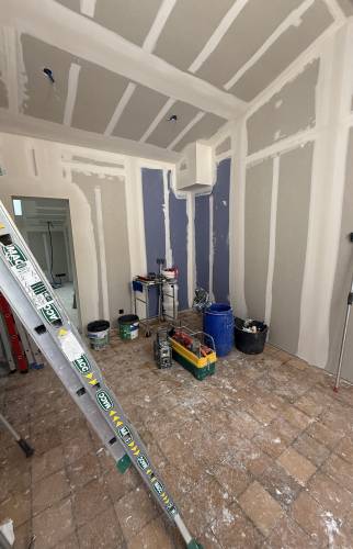 Transformation d'un petit bien ancien en logement à Indre 10