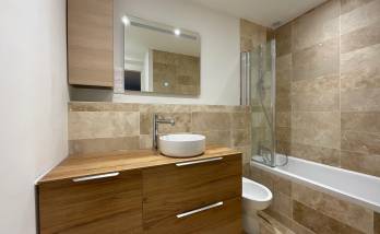 Salle de bain rénovée au Plessis