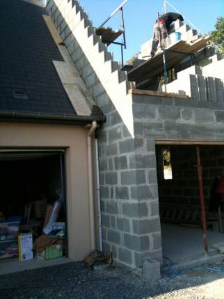 Construction d'un garage pour un agrandissement de maison