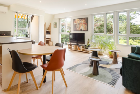 Cuisine ouverte sur salon