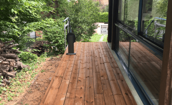 Création d’une terrasse en pin