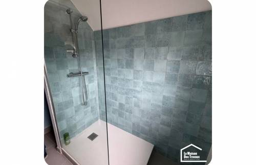 Paroi de douche en verre