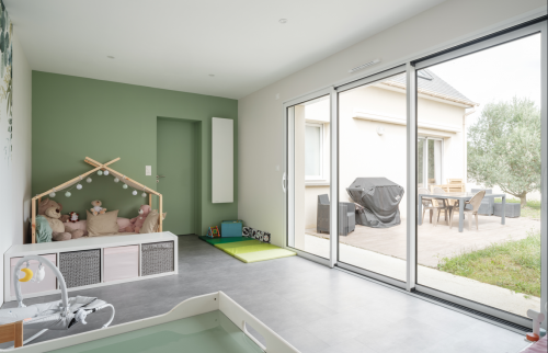 Création d'une extension en parpaing à Basse Goulaine- baie vitrée