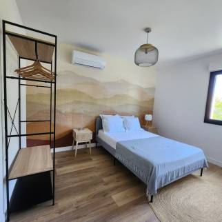 Surélévation de maison avec création de chambre décorée - Pérols 34470