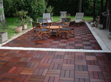 Création d’une terrasse en caillebotis bois au Creusot