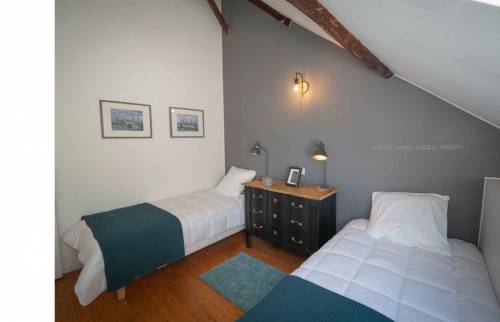 CREATION DE CHAMBRES DANS UNE LONGERE A FEREL 56130