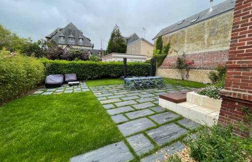 Allée côté gauche