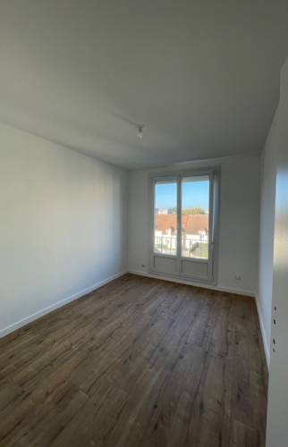 Sol et peinture chambre 1