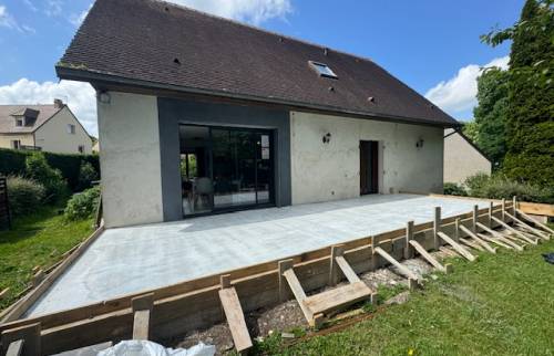 Réalisation des fondations et dalle béton