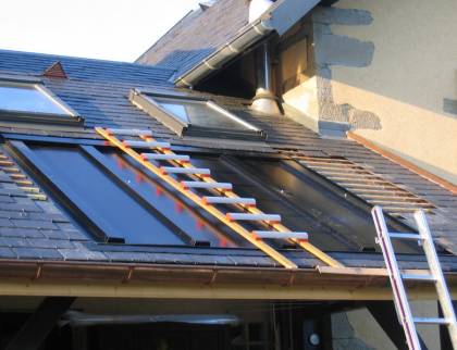 Panneaux solaires thermiques sur toiture Craponne