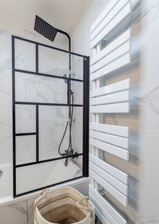 Verrière contemporaine en paroi de douche - Pornic 44210