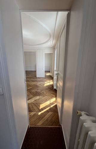 Appartement parisien rénové - Paris 9ème