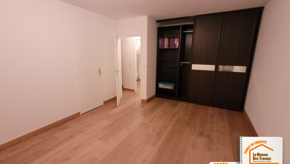 La Maison des Travaux Albertville, rénovation appartement Albertville, sol PVC moderne Savoie, peinture murs plafonds Albertville, artisans rénovation Moûtiers