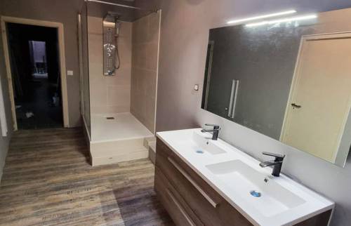 Meuble double vasque et douche à l'italienne