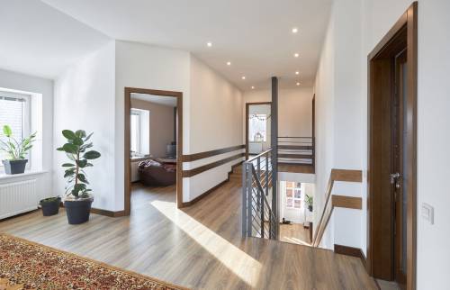 pallier étage moderne rénové