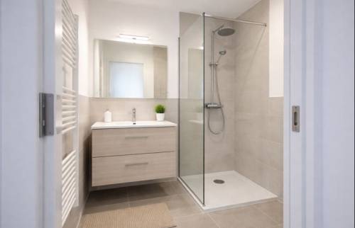 Salle de bain rénovée, le meuble vasque
