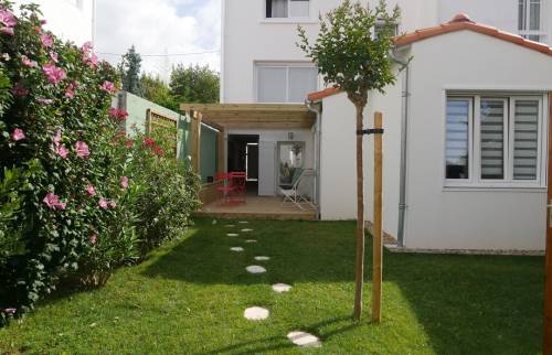 Aménager une terrasse en bois à Royan