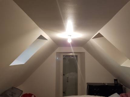 isolation, placage peinture et installation électrique neuves