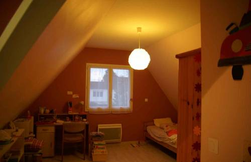 Aménagement d'une chambre à l'étage d'une extension à Fleury-sur-Orne (14123)