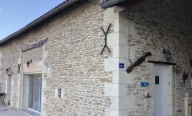 rénovation façade longère en pierre et pose nouvelles menuiseries - Meaux - 77100 -