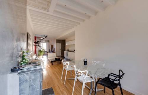 Rénovation Réussie : Transformation d'un Appartement du centre ville de Tours (37000)