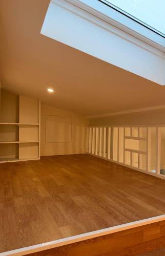 Rangements sur mesure après rénovation du studio à Guy Moquet