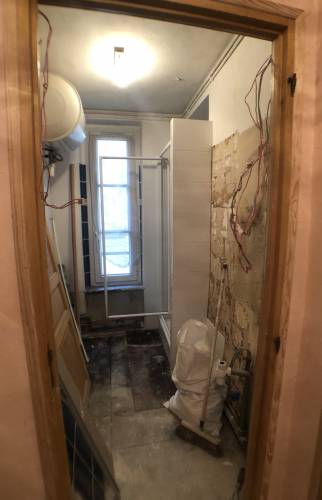 Salle de bain pendant les travaux - Paris 17