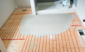 Chauffage au sol dans une salle de bains Poissy