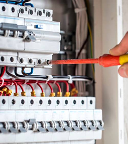 Réalisation d’une installation électrique dans une maison