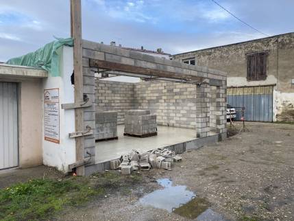 Travaux de construction de garage en maçonnerie en cours - Montauban 82000