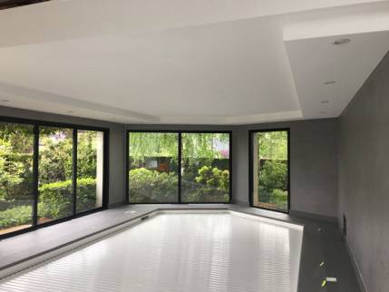 Piscine intérieure Poissy