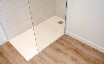 Douche et receveur extra plat + paroi vitrée